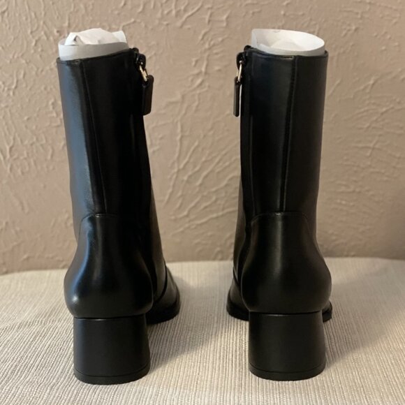 Stuart Weitzman Booties Nola - size 5.5 - Picture 5 of 11